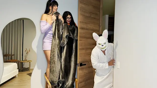 Mysterious Halloween threesome