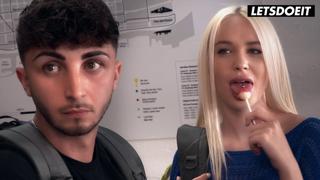 Arteya Fucks Receptionist with Big Dick🌭 While BF’s Away - HOT HOSTEL