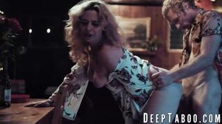 Daddy Michael Devours Hot MILF Siouxsie Roughly
