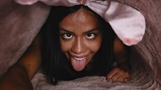 Canela Skin's Cute Ebony Gives Carnal Pleasure on Magic Carpet