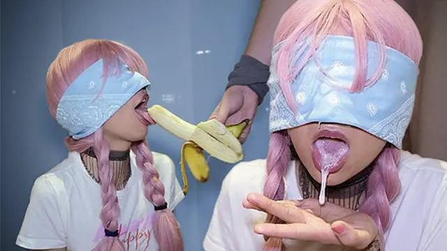 Deceived his girlfriend in a taste guessing game